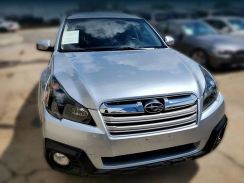 Used 2013 Subaru Outback 2.5i Premium w/ All-Weather Pkg AWD/4WD image 18