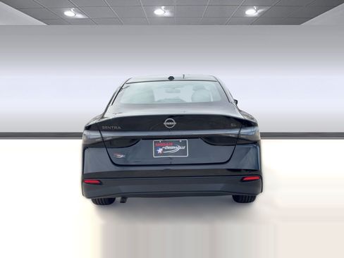 New 2026 Nissan Sentra SL w/ Floor Mat Package FWD image 9