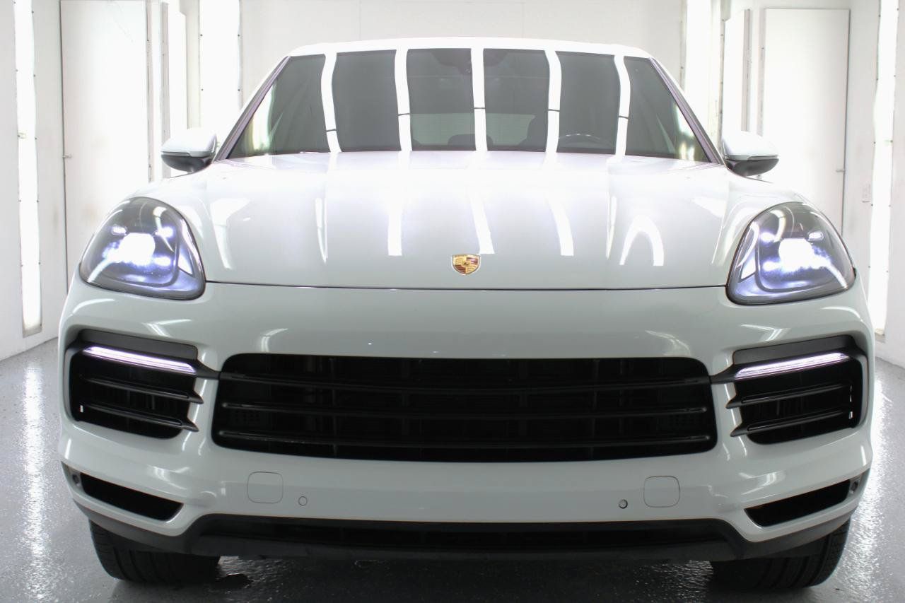 Used 2020 Porsche Cayenne AWD/4WD image 23
