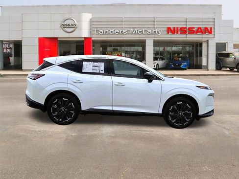New 2026 Nissan Murano Platinum w/ Cargo Package AWD/4WD image 2