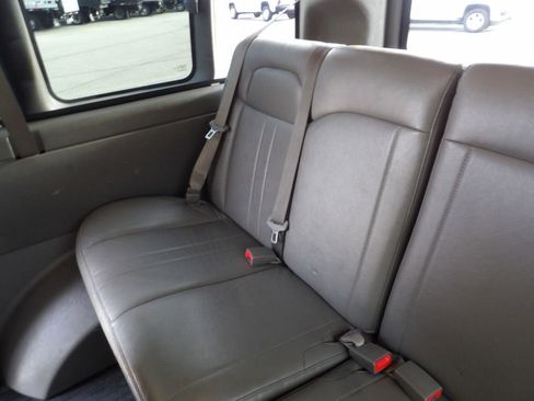 Used 2023 Chevrolet Express 3500 LS RWD image 33