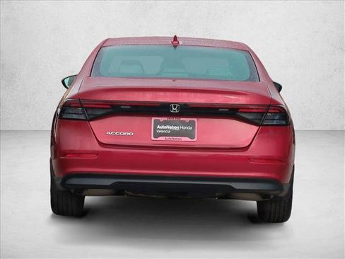 Used 2023 Honda Accord EX image 8