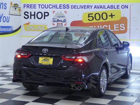Used 2021 Toyota Camry SE AWD/4WD image 6