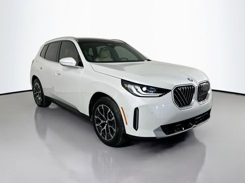 New 2026 BMW X3 xDrive30 image 3