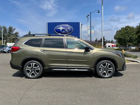 New 2025 Subaru Ascent Touring image 9