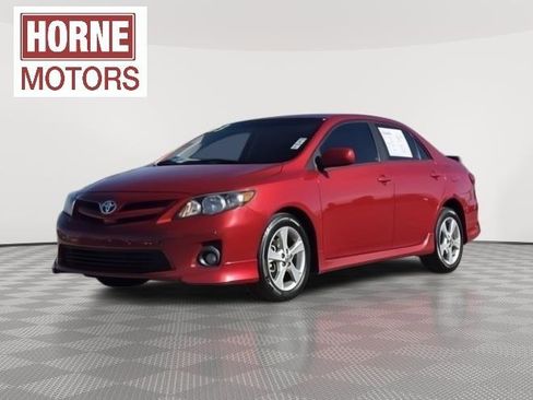 Used 2013 Toyota Corolla S image 2