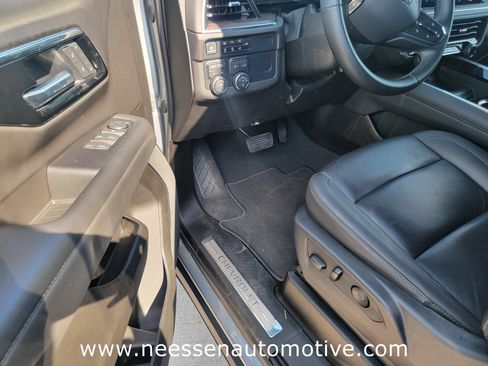 Used 2025 Chevrolet Tahoe Z71 image 15