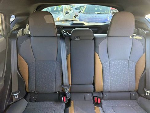 Certified 2025 Subaru Crosstrek 2.5i Sport AWD/4WD image 38