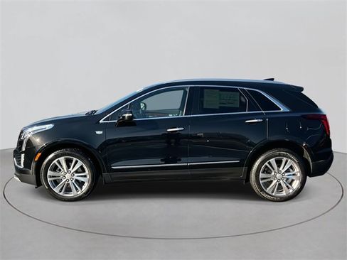 Certified 2023 Cadillac XT5 Premium Luxury image 2
