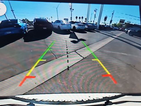 Used 2021 Ford Edge ST image 29