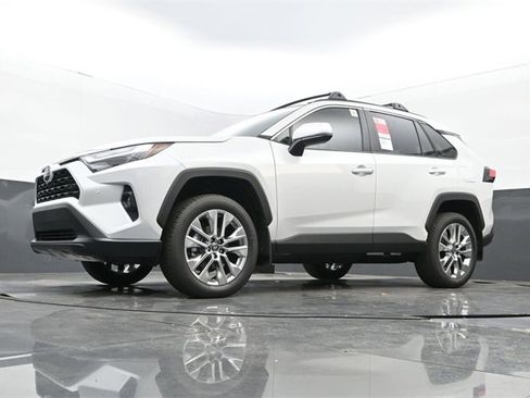 New 2025 Toyota RAV4 XLE Premium w/ Weather Package image 27