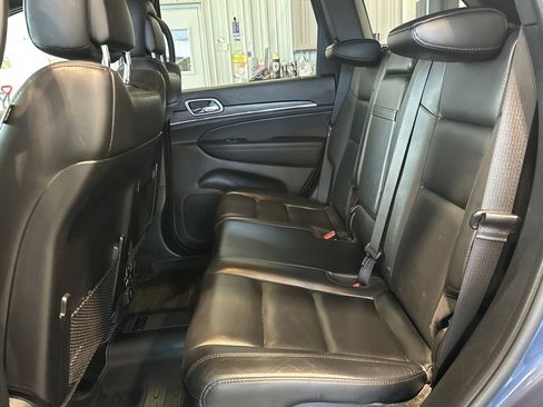 Used 2020 Jeep Grand Cherokee Limited w/ Trailer Tow Group IV AWD/4WD image 25