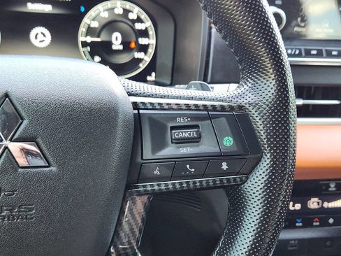 Used 2022 Mitsubishi Outlander SEL AWD/4WD image 28