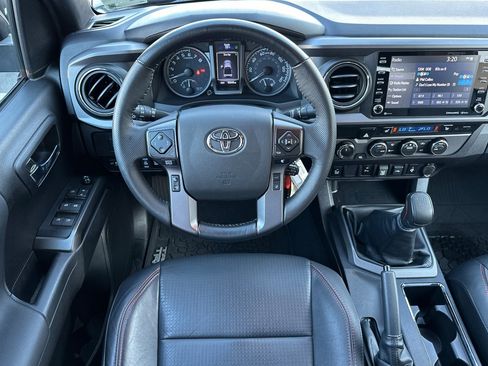 Certified 2022 Toyota Tacoma TRD Pro image 19