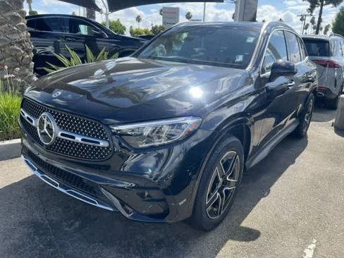 New 2026 Mercedes-Benz GLC 300 4MATIC image 1