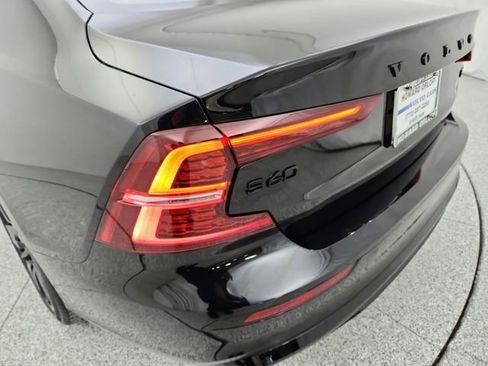 Used 2023 Volvo S60 B5 Plus w/ Climate Package image 28