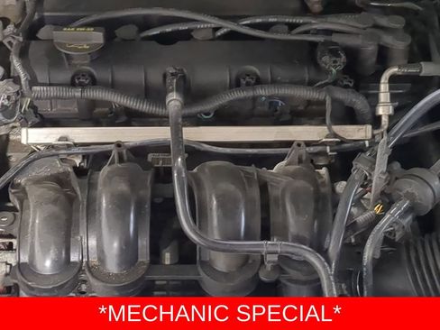 Used 2013 Ford Fiesta SE image 22