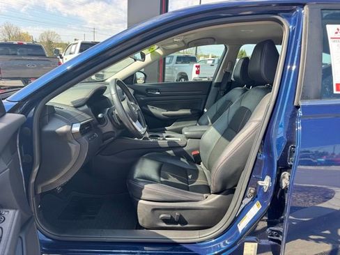 Used 2022 Nissan Altima 2.5 SR FWD image 18