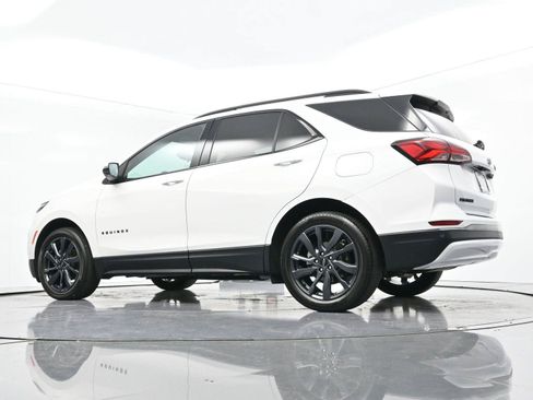 Used 2023 Chevrolet Equinox RS FWD image 42