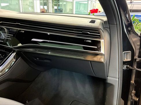Used 2024 Audi Q7 2.0T Premium Plus image 18