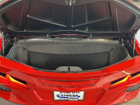 Used 2023 Chevrolet Corvette Stingray Premium Conv w/ Z51 Performance Package image 9