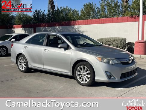 Used 2013 Toyota Camry XLE image 1