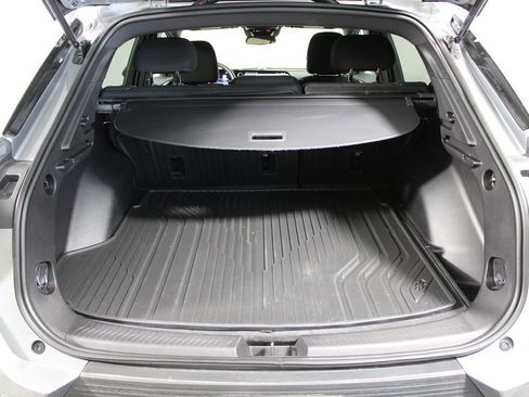 Used 2025 Chevrolet Equinox EV LT w/ LPO, All-Weather Mat Package image 43