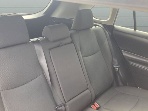 Used 2021 Toyota RAV4 LE AWD/4WD image 16