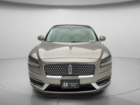 Used 2020 Lincoln Nautilus Reserve w/ Equipment Group 201A AWD/4WD image 2
