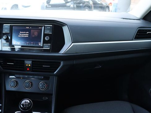 Used 2019 Volkswagen Jetta S FWD image 44