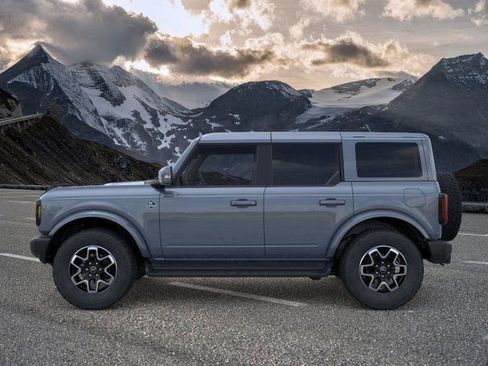New 2025 Ford Bronco Outer Banks image 3