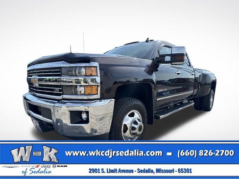 Used 2018 Chevrolet Silverado 3500 LTZ w/ Duramax Plus Package AWD/4WD image 17