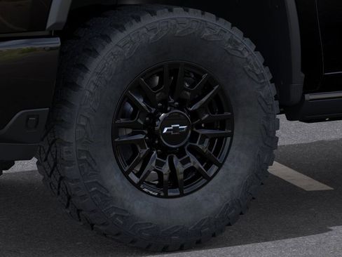 New 2026 Chevrolet Silverado 2500 ZR2 w/ LPO, Dark Essentials Package AWD/4WD image 9