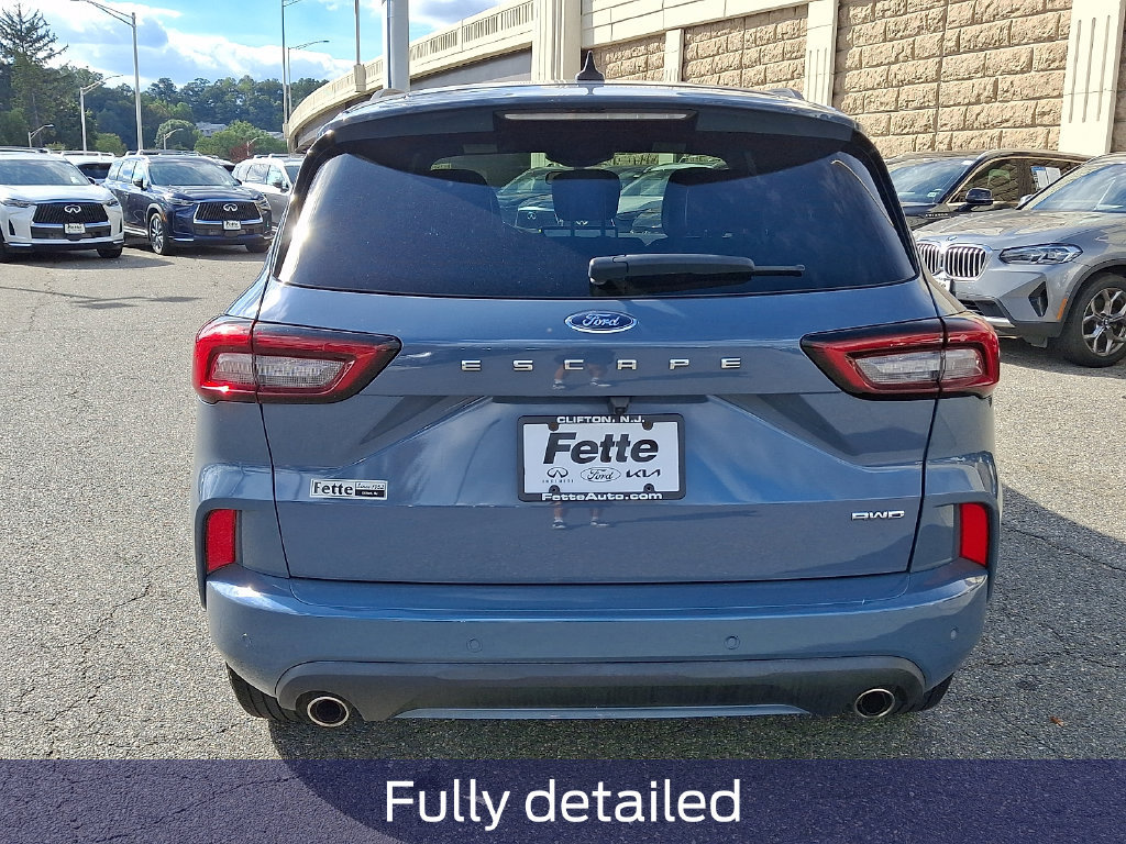 Used 2023 Ford Escape ST-Line w/ Tech Pack #1 AWD/4WD image 6