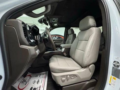 New 2026 GMC Sierra 2500 SLT image 15