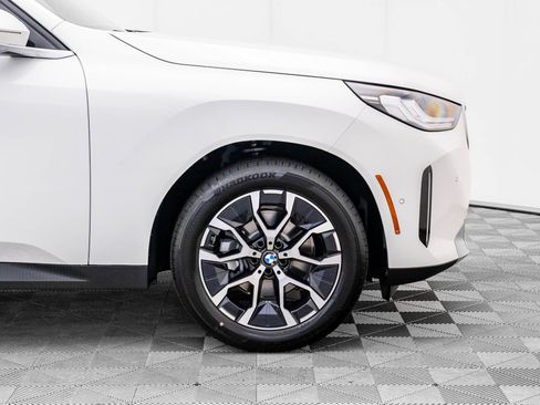 Certified 2025 BMW X3 xDrive30i w/ Premium Package image 34