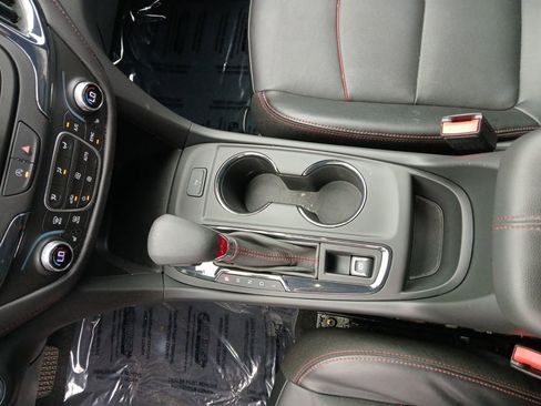 Used 2024 Chevrolet Equinox RS w/ RS Leather Package FWD image 23