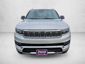 Used 2023 Jeep Grand Wagoneer w/ Flexible Seating Group video 2