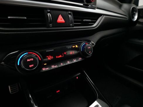 Used 2024 Kia Forte GT-Line w/ GT-Line Premium Package image 20