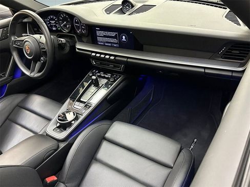Used 2022 Porsche 911 Targa 4S image 6