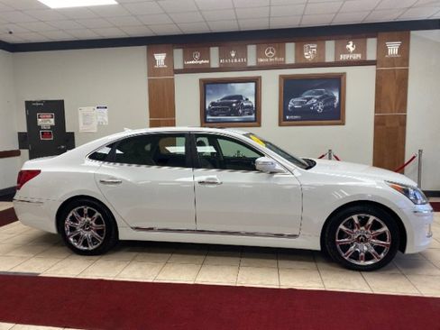 Used 2012 Hyundai Equus Signature image 4