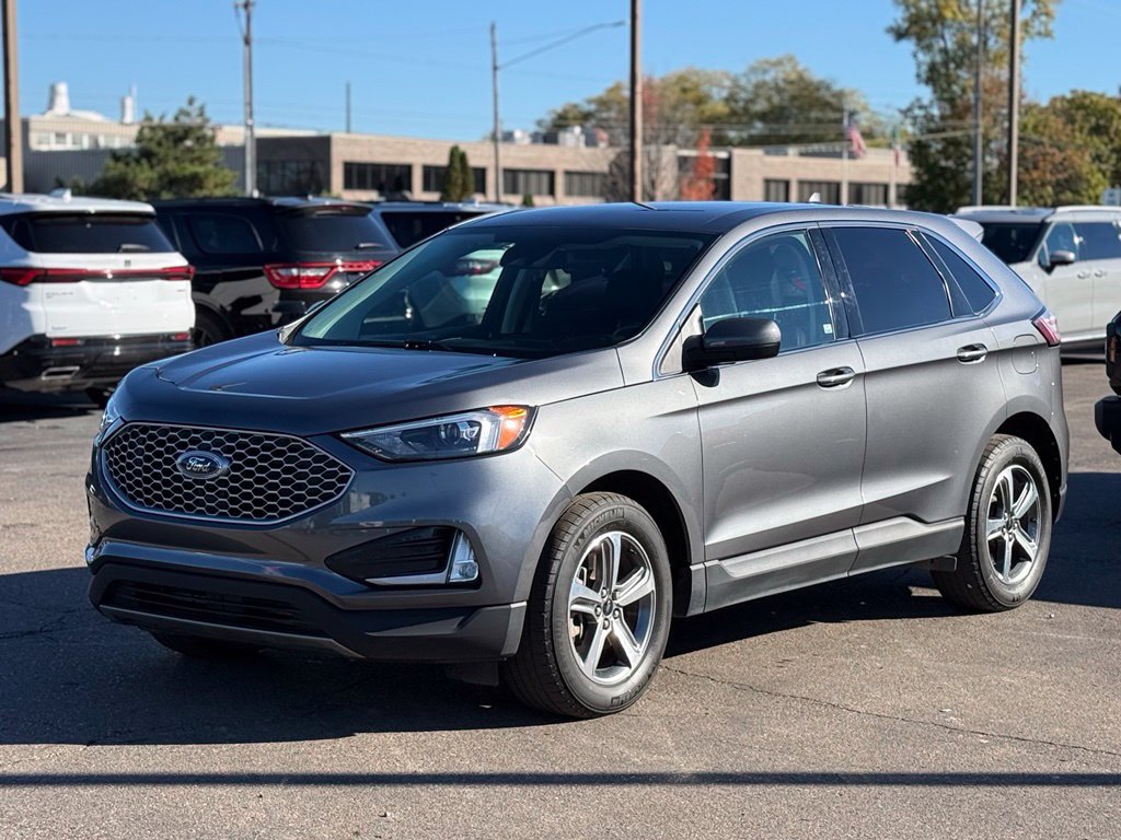 Used 2024 Ford Edge SEL w/ Convenience Package AWD/4WD image 30