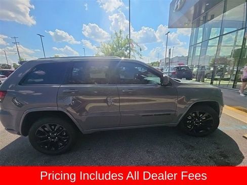 Used 2021 Jeep Grand Cherokee Laredo X RWD image 9