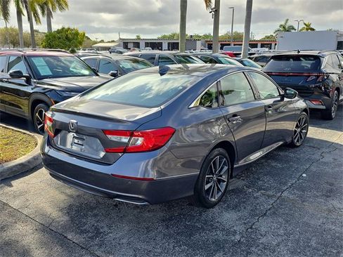 Used 2022 Honda Accord EX-L image 3