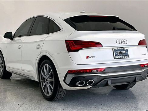 Used 2023 Audi SQ5 Prestige w/ Prestige Package image 2