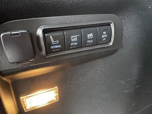 Certified 2018 Ford Explorer Limited w/ Equipment Group 301A image 51