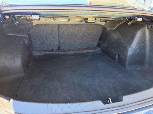 Used 2020 Chevrolet Malibu LT image 11