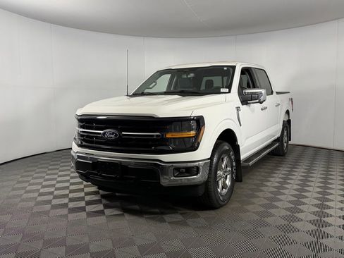 Used 2024 Ford F150 XLT w/ Equipment Group 302A MID AWD/4WD image 10