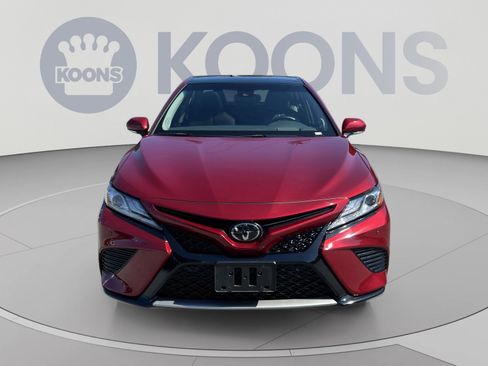 Used 2018 Toyota Camry XSE w/ Four Season Floor Mat Package FWD image 11