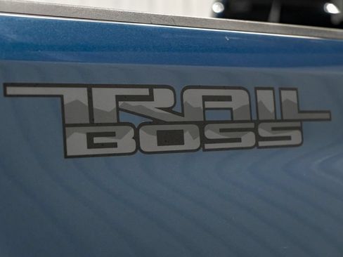 Used 2025 Chevrolet Silverado 2500 LTZ w/ LTZ Plus Package AWD/4WD image 55
